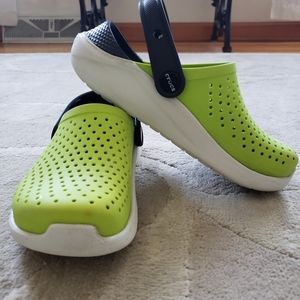 GUC Boys LiteRite Crocs (J1)